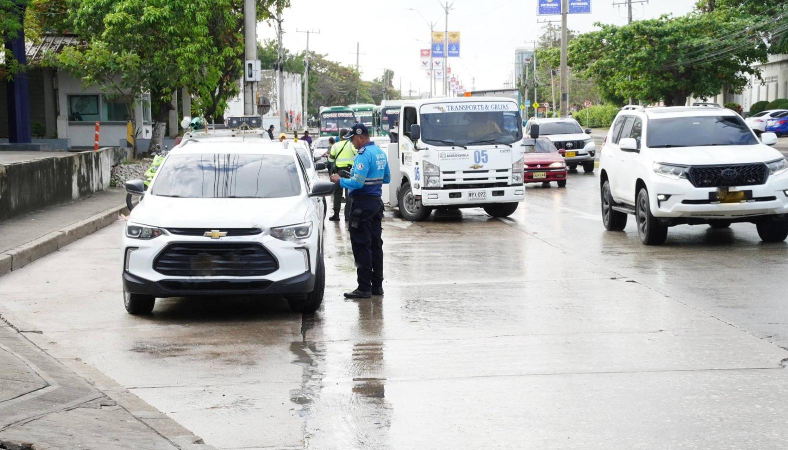 Pico y Placa para todos los vehículos particulares en la ciudad. 
