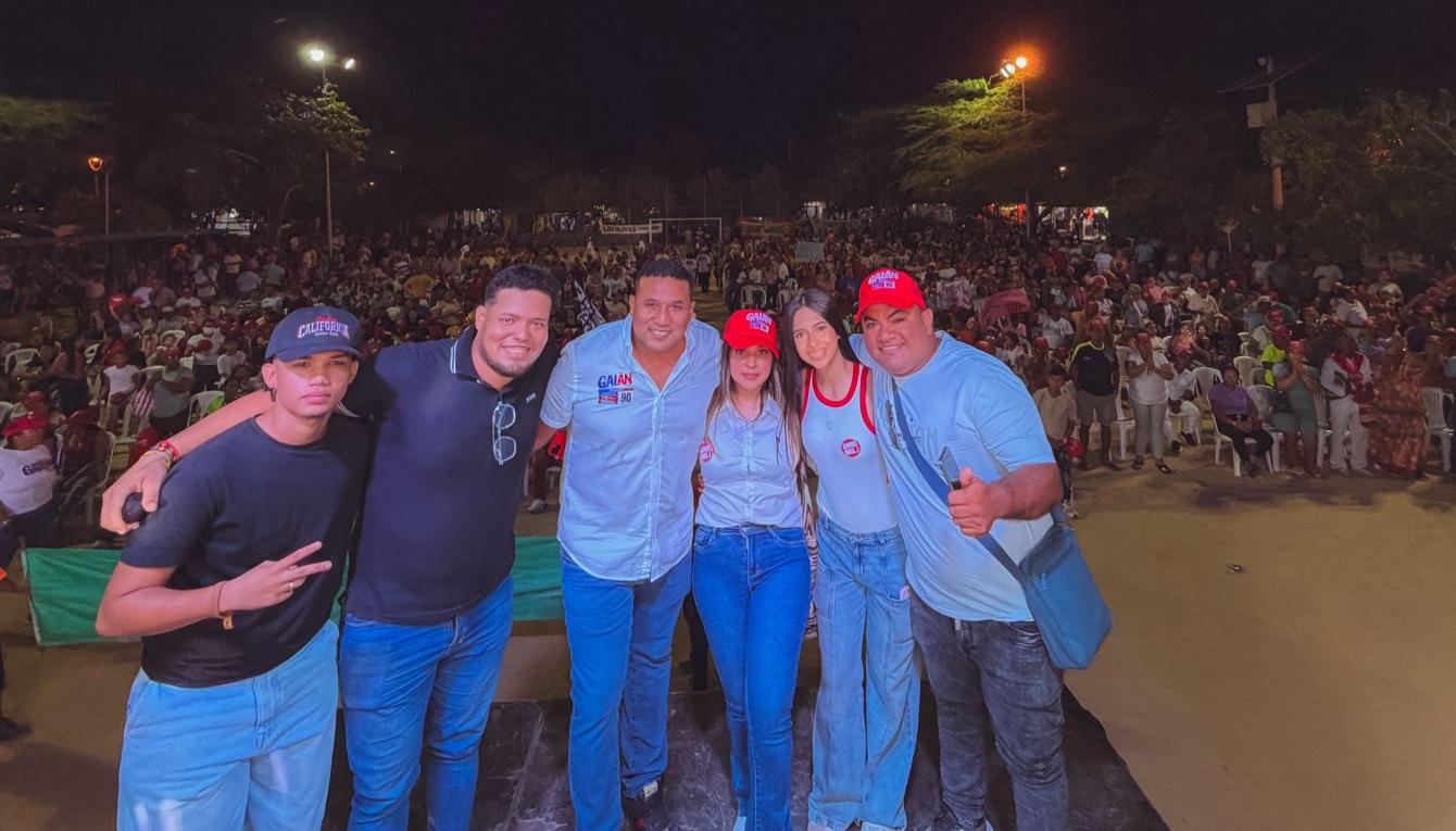 Oscar David Galán se reunión con las comunidades del suroriente y suroccidente de Barranquilla.