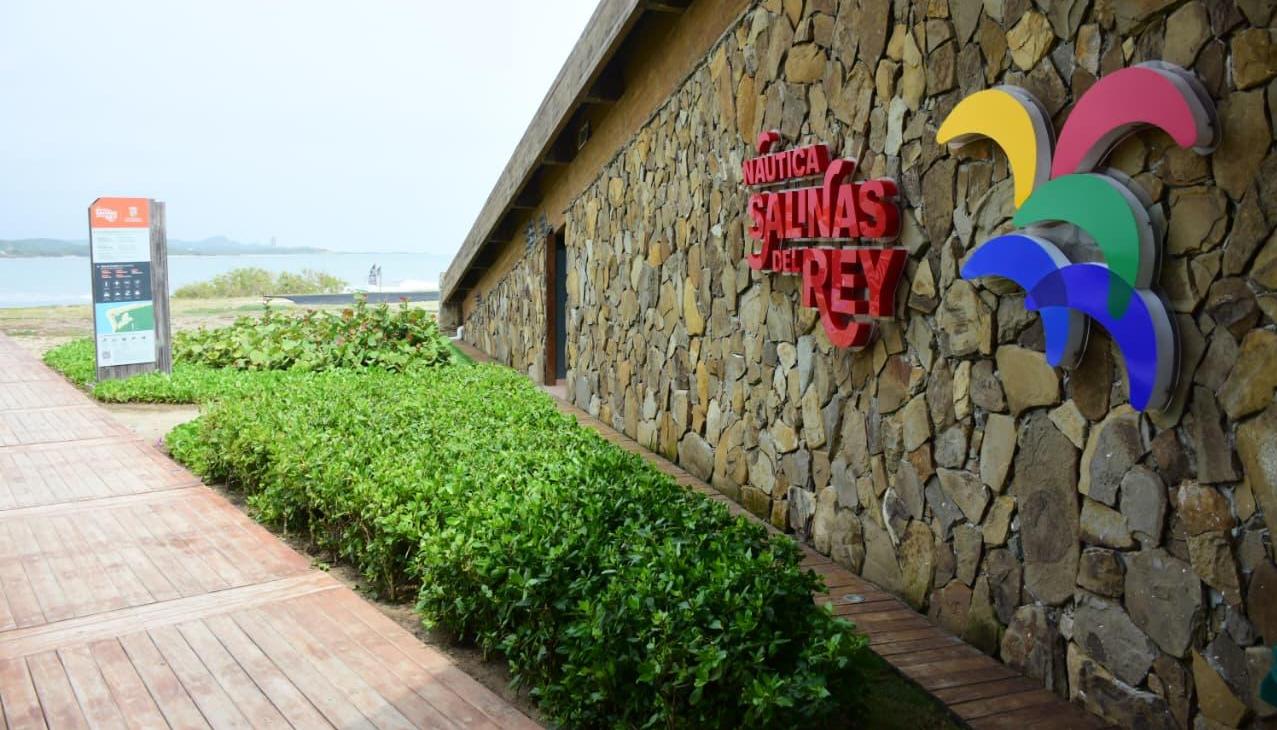Náutica Salinas del Rey.
