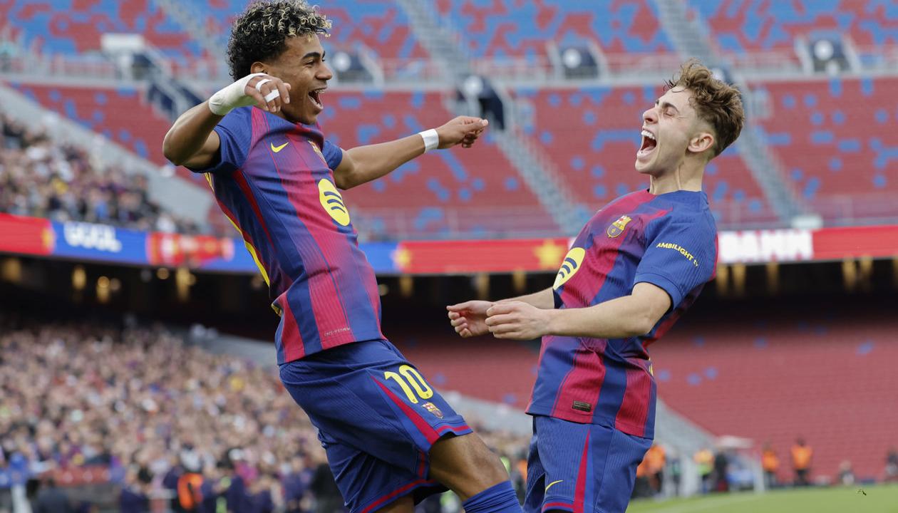 Lamine Yamal (izquierda).