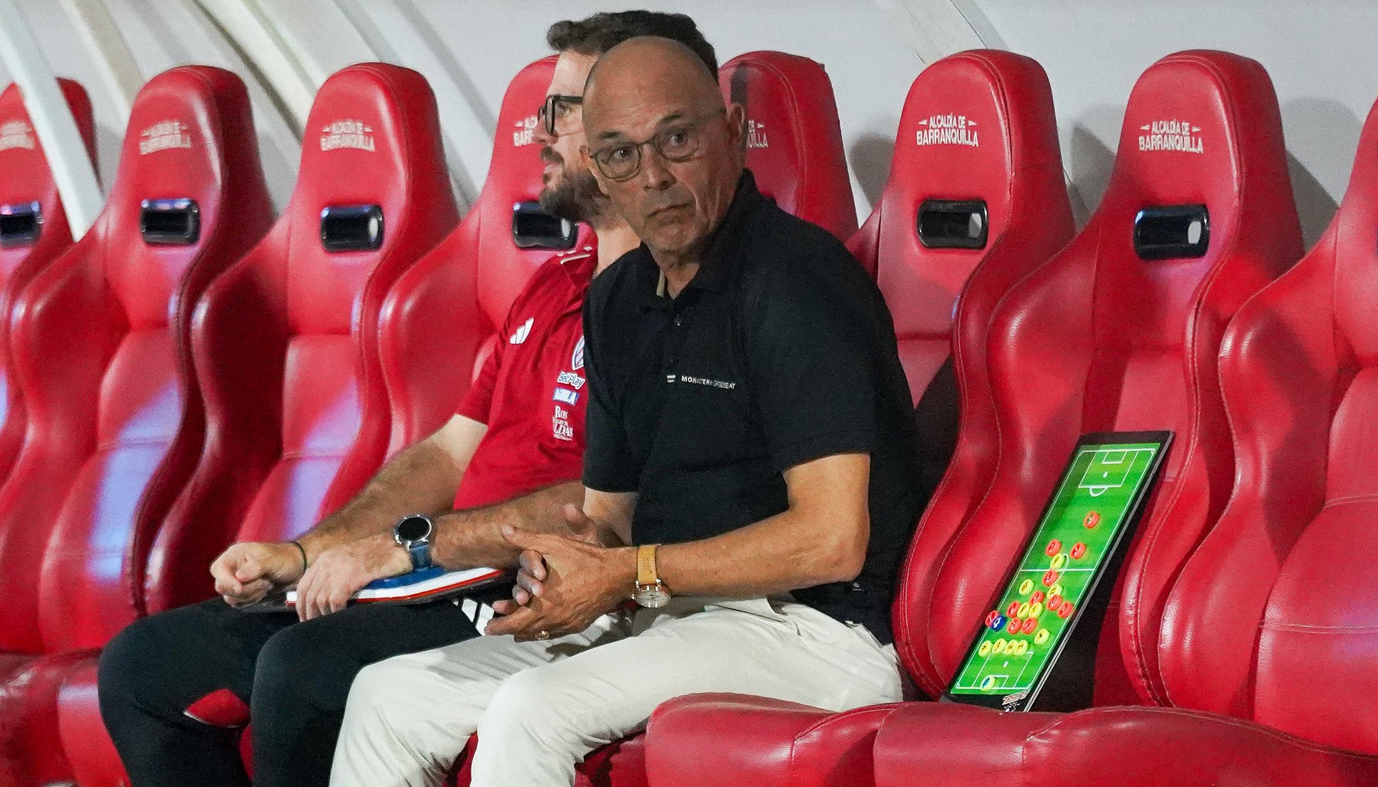 El uruguayo Alfredo Arias, director técnico del Junior.