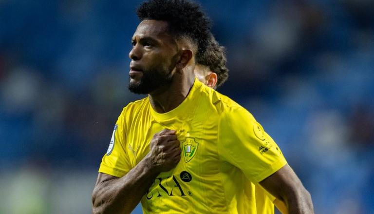 Miguel Ángel Borja celebra su primer gol en el fútbol de Emiratos Árabes. 