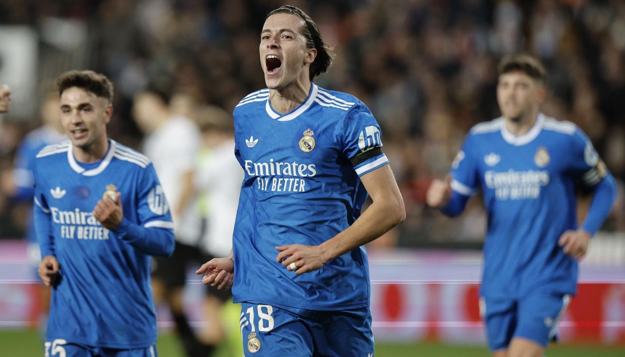 Álvaro Carreras, autor del primer gol del Real Madrid ante el Valencia.