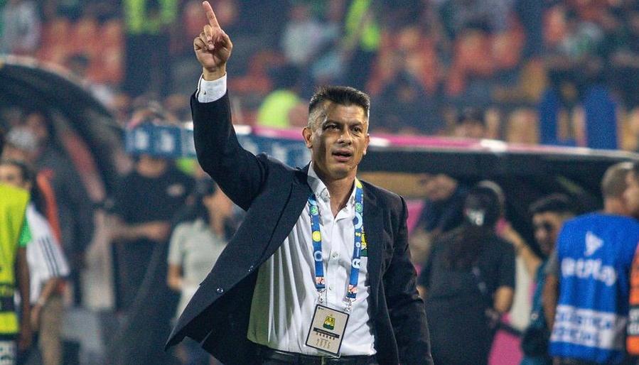 El paraguayo Gustavo Florentín, nuevo técnico de Jaguares. 