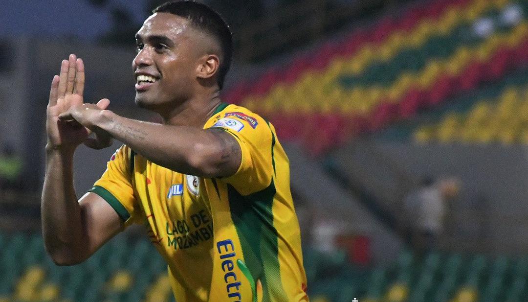 Mauro Manotas, delantero sabanalrguero del Real Cartagena. 