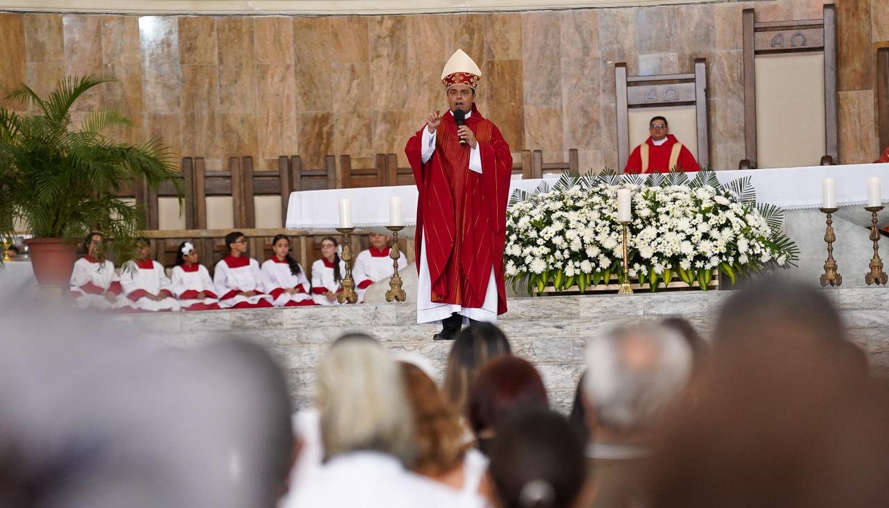 Monseñor Edgar Mejía, obispo auxiliar de Barranquilla.