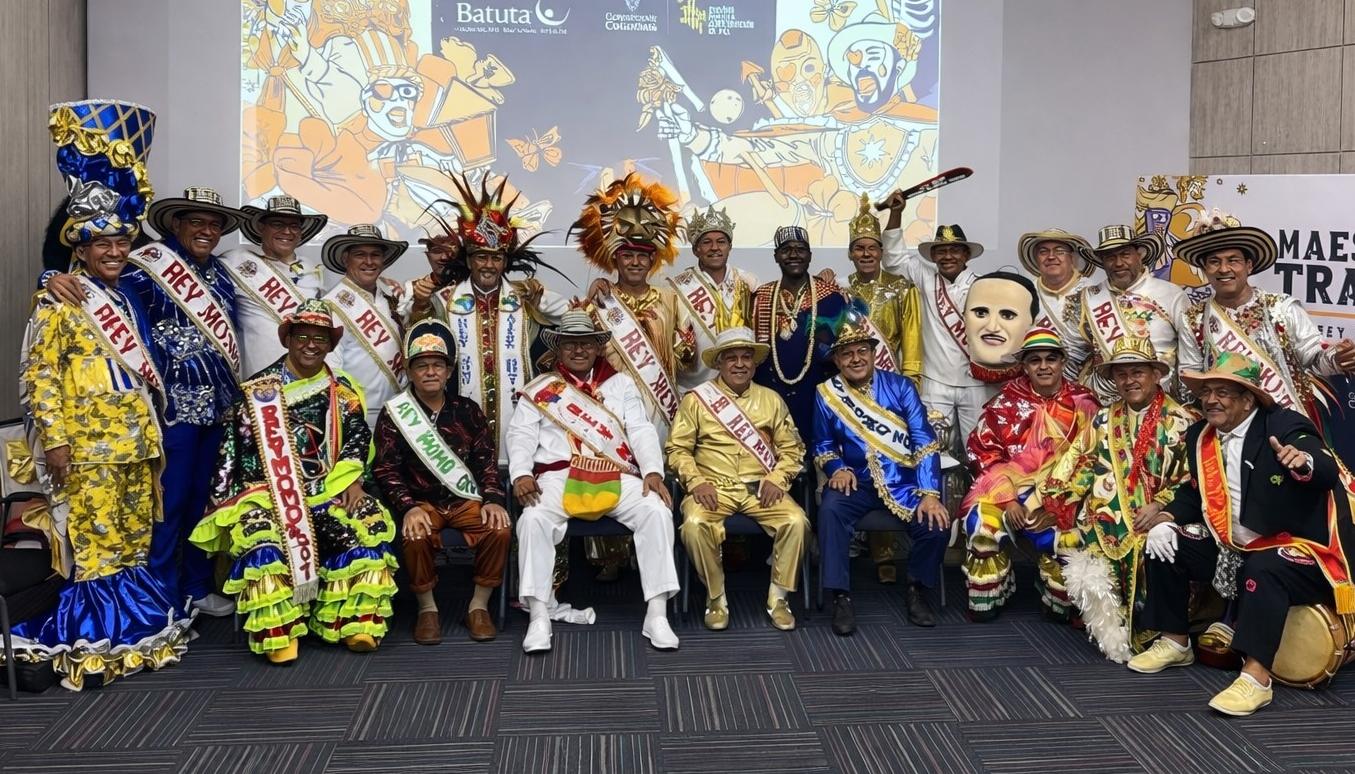 Reyes Momo que compartirán sus saberes en las instituciones.