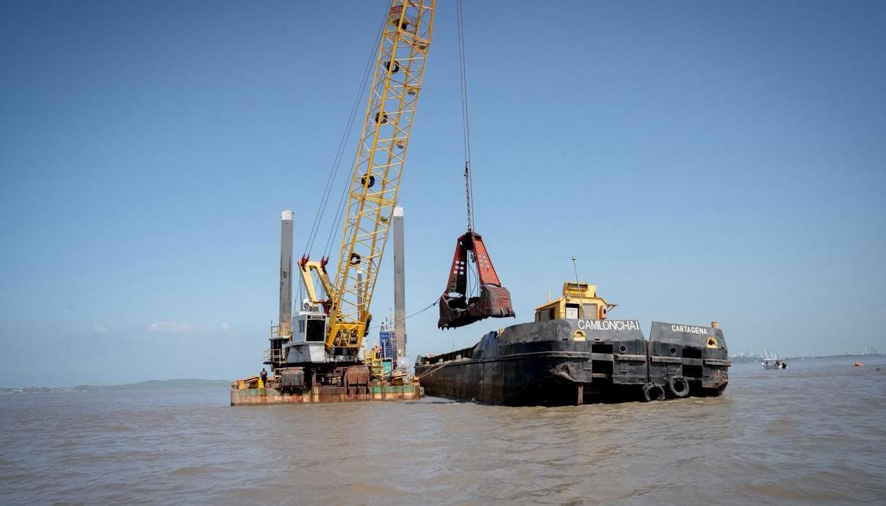 Obras en el Canal del Dique. 