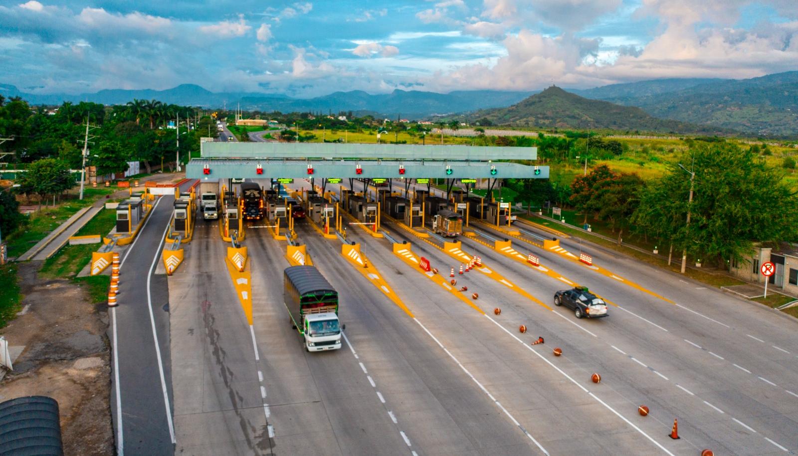 En Colombia existen 180 peajes, 164 se pueden pagar con pago electrónico como Flypass.