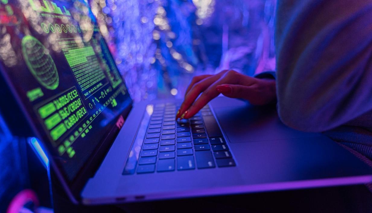 Los ciberdelincuentes cada día mejoras sus estrategias para robar a sus víctimas. 