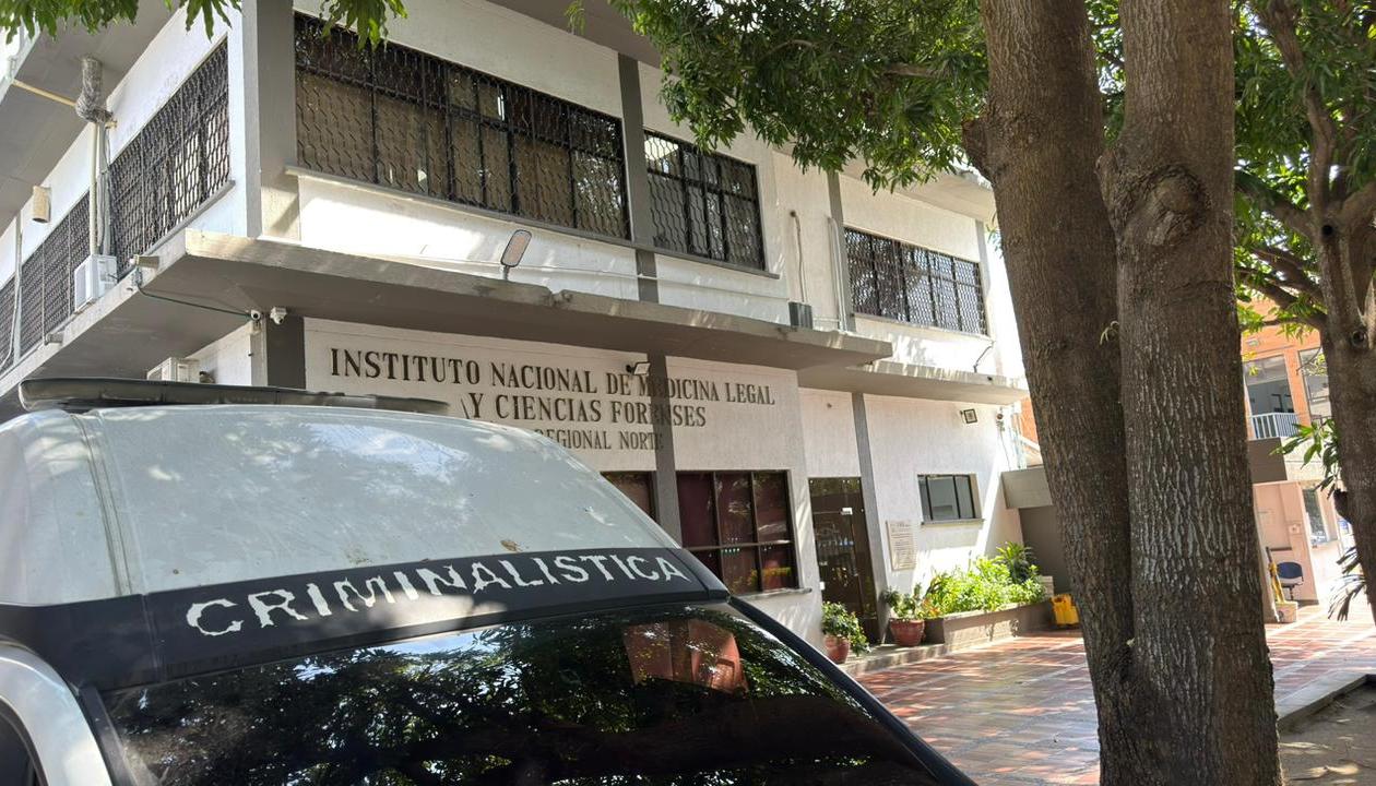 El cuerpo fue llevado a Medicina Legal. 