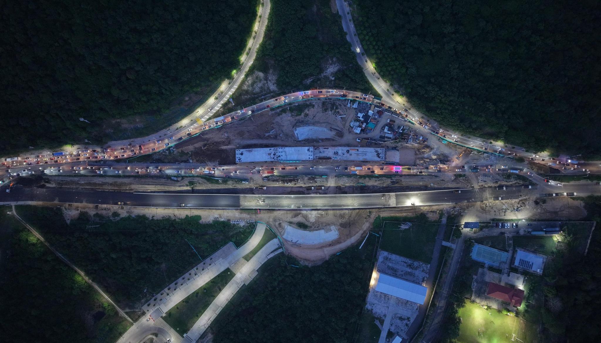 Megapuente Norte–Sur del Intercambiador Vial de la Circunvalar