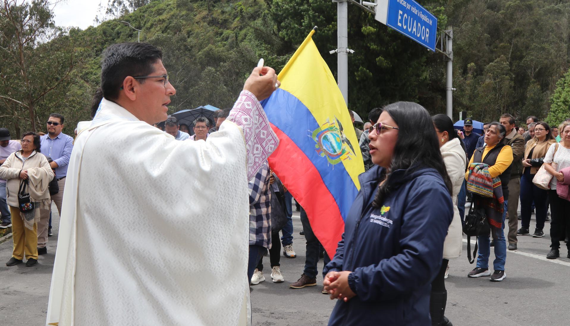 Misa en la frontera colombo ecuatoriana 