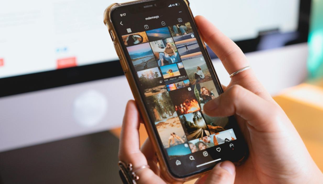 Los operadores de celulares deben implementar un canal digital automático, exclusivo para solicitar la cancelación del servicio. 