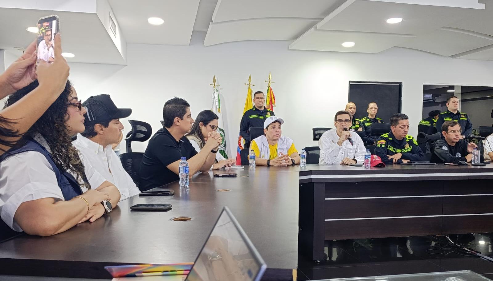En el PMU se encuentran funcionarios de la Alcaldía de Barranquilla, Gobernación y de los entes de control.