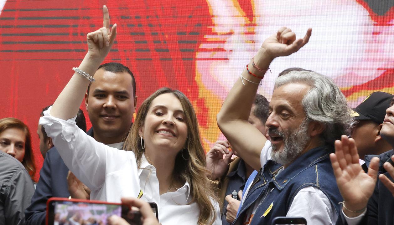Paloma Valencia y Juan Daniel Oviedo.