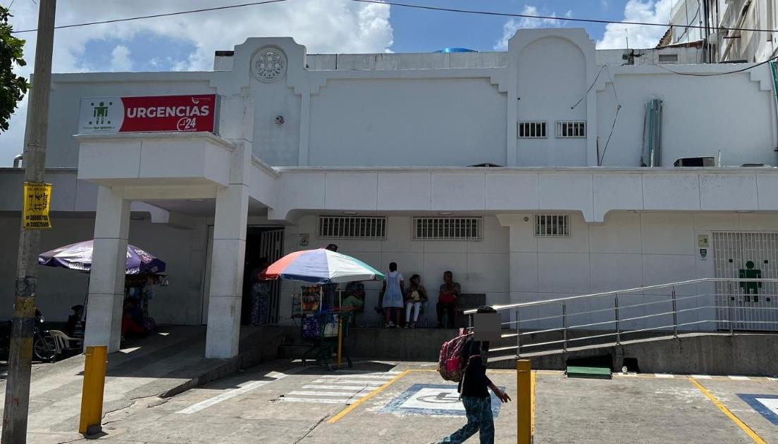 La víctima fue llevada a la Clínica San Ignacio, donde se confirmó su muerte. 