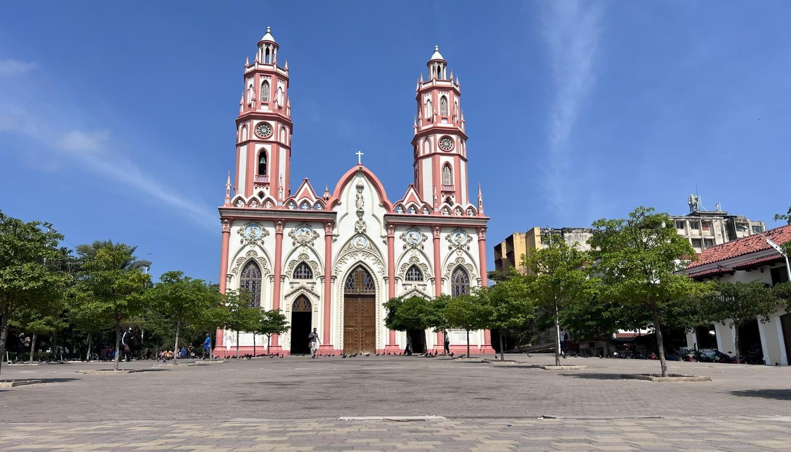 La construcción de la iglesia San Nicolás de Tolentino duró aproximadamente 300 años.