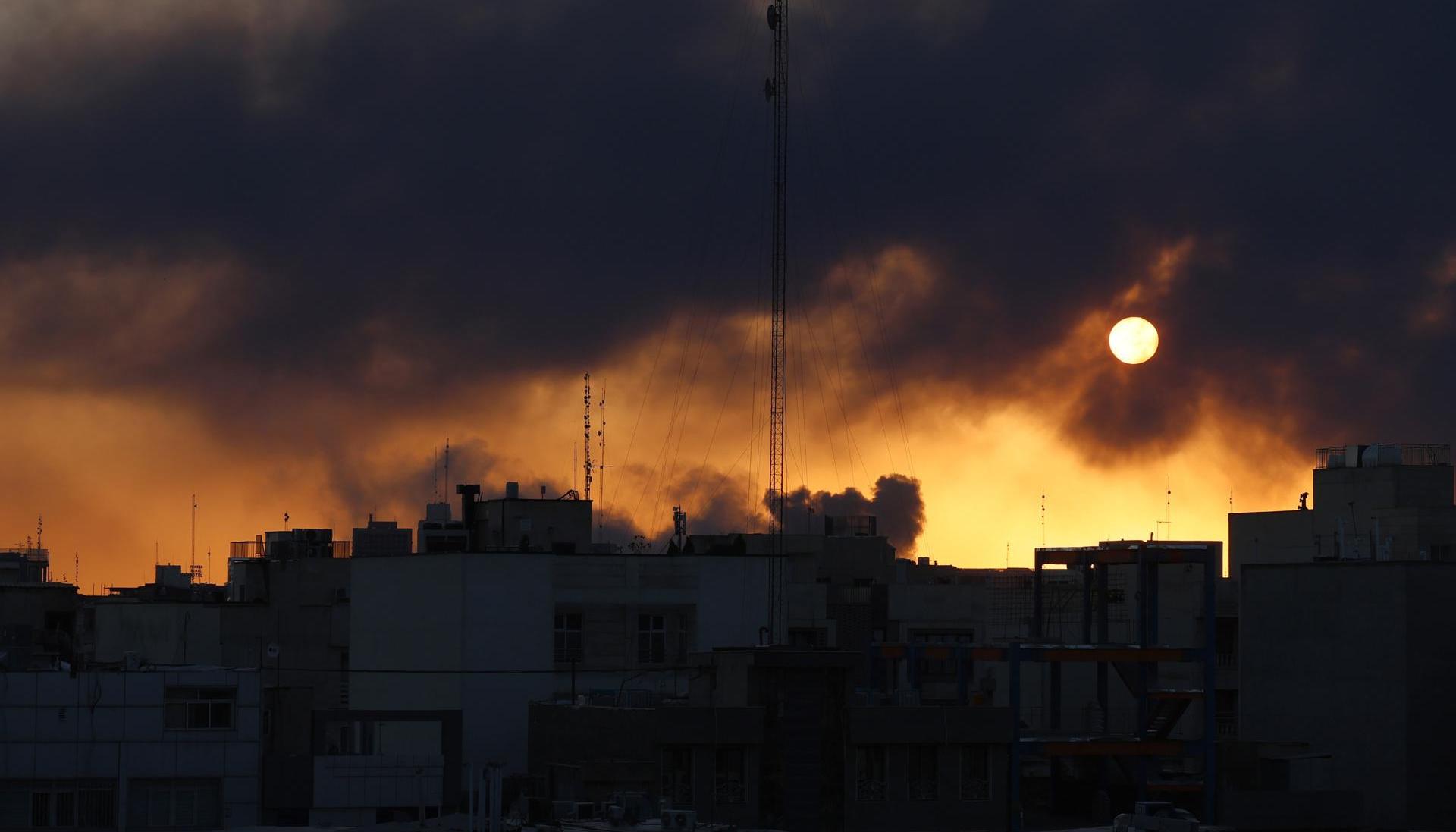 Teherán, capital de Irán, después de un ataque israelí.