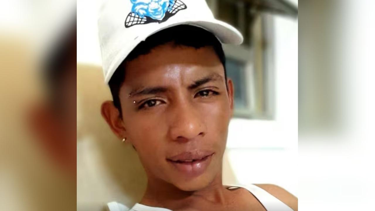  Yorlan Santiago Rebolledo Acosta.