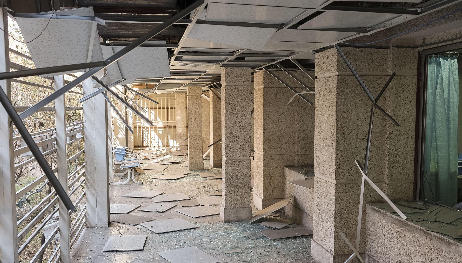 Daños en hospital de Teherán por los ataques de Estados Unidos e Israel.