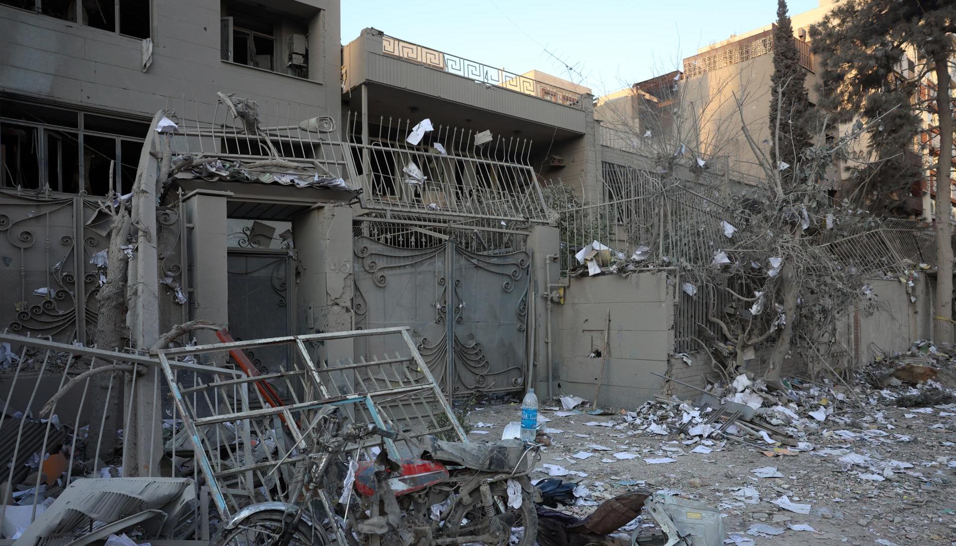 Destrucción en Irán tras los ataques de Israel y Estados Unidos.