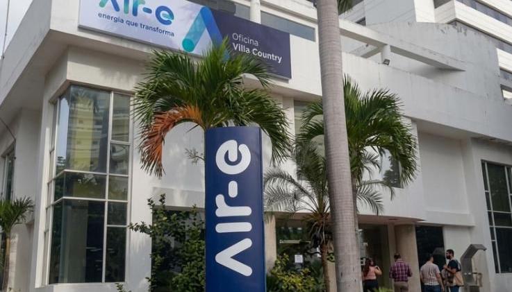 Fachada de una de las oficinas de Air-e en Barranquilla. 