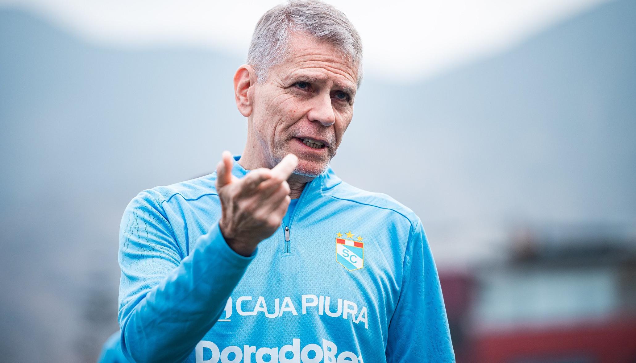 Paulo Autuori había llegado a Sporting Cristal en abril del año pasado.