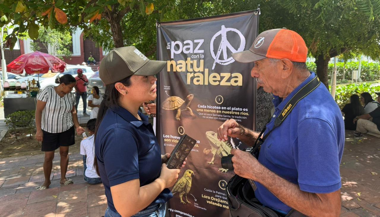 La CRA durante las campañas de sensibilización previo a la Semana Santa. 