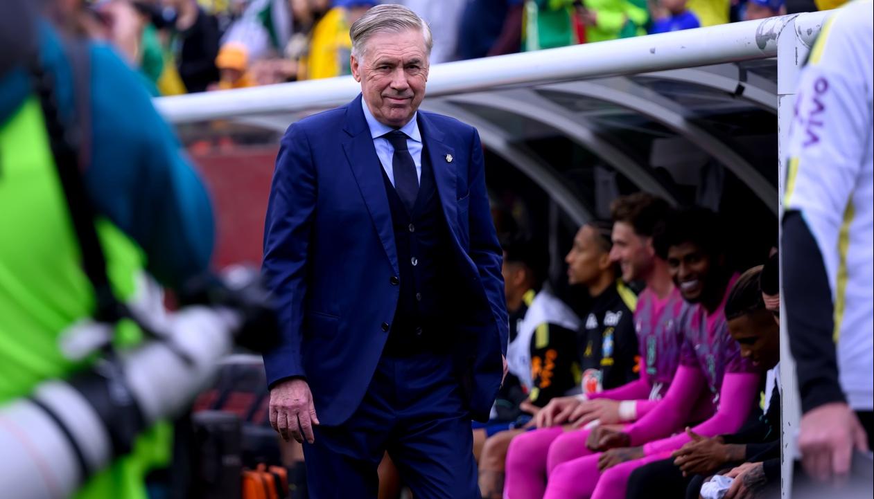 Carlo Ancelotti, entrenador de la selección brasileña, en el partido contra Francia.