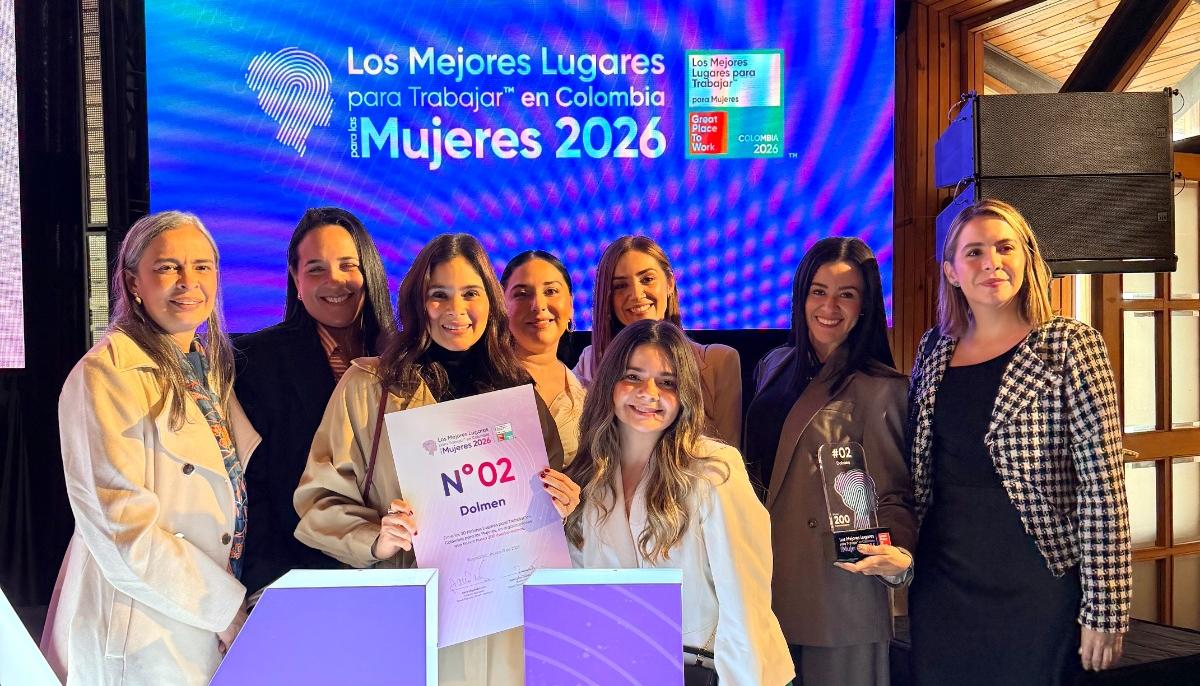Mujeres que hacen parte del equipo de Dolmen.