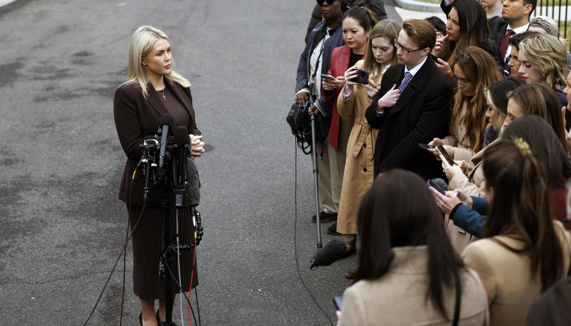 Secretaria de prensa de la Casa Blanca, Karoline Leavitt.