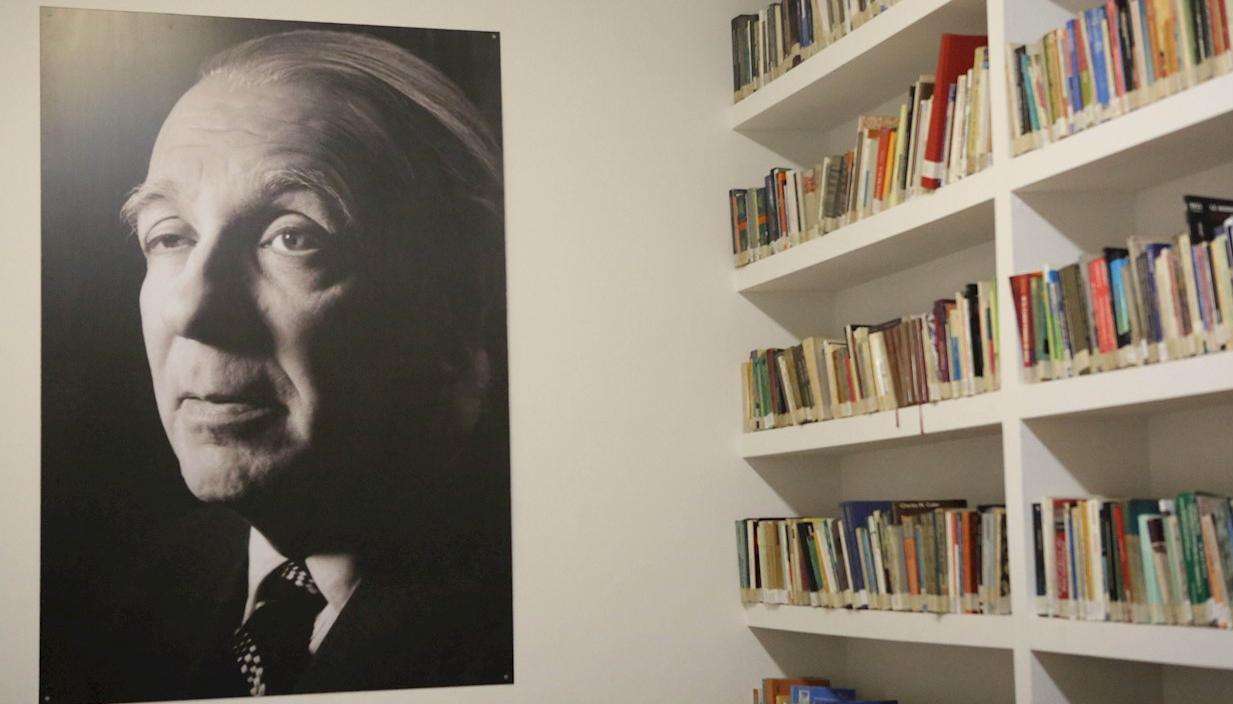 Jorge Luis Borges, escritor y poeta argentino.