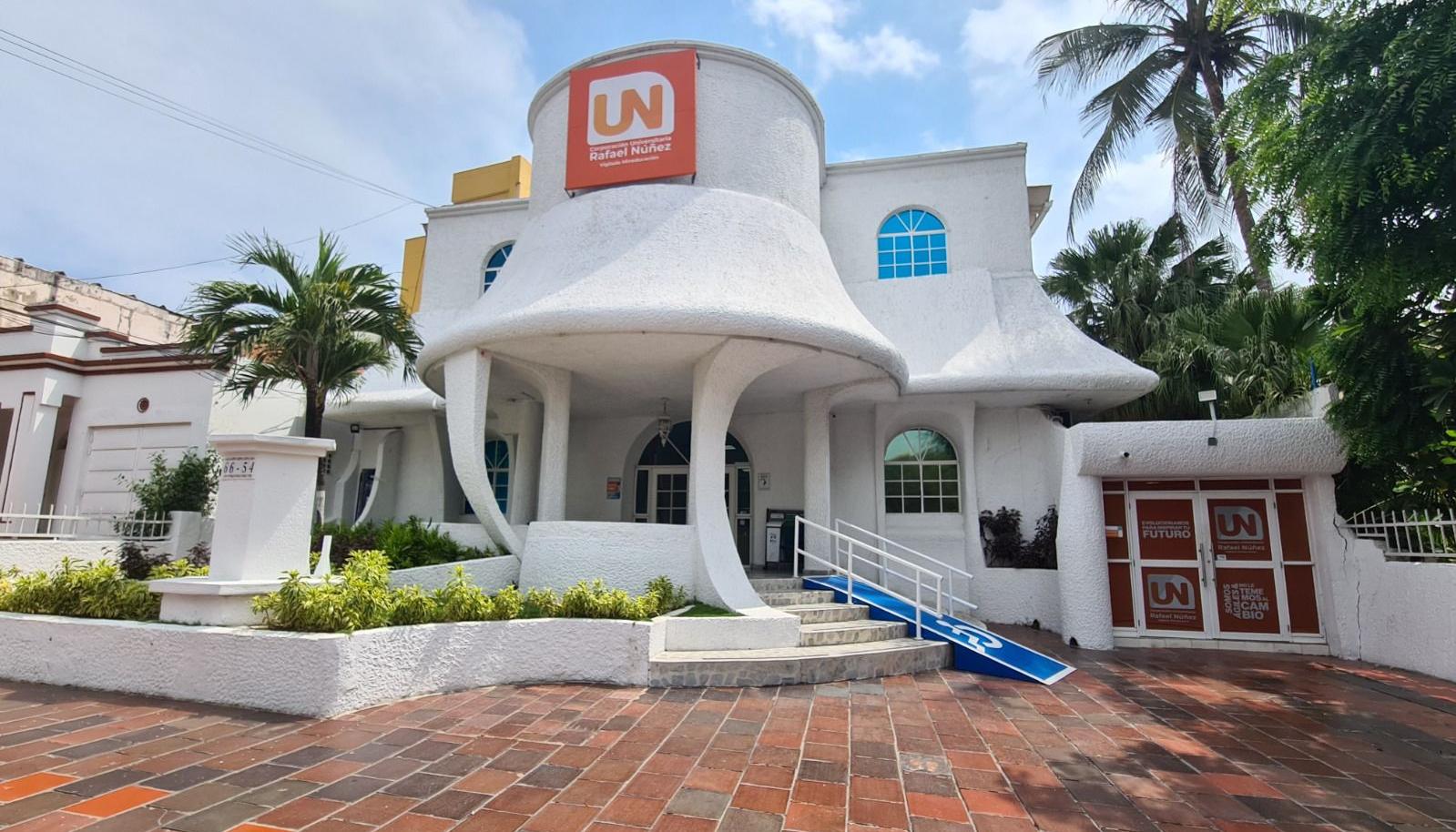 Sede de la Corporación Universitaria Rafael Núñez.