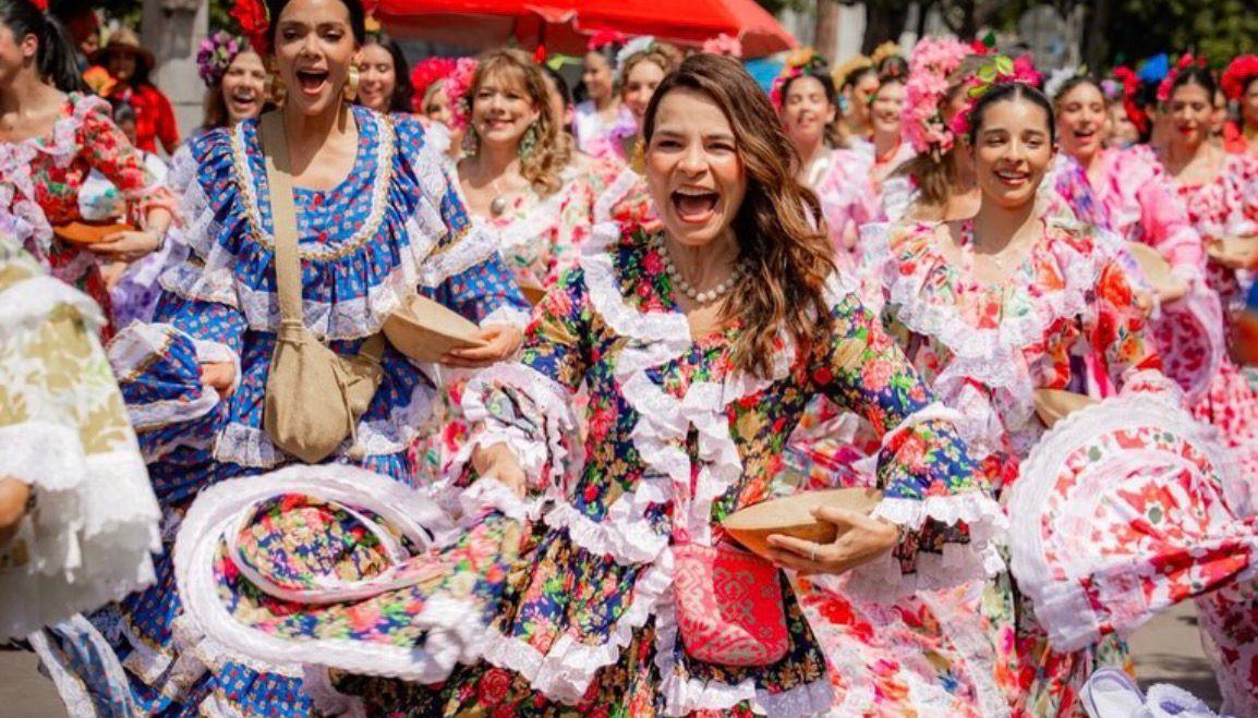 Desfile de Piloneras.
