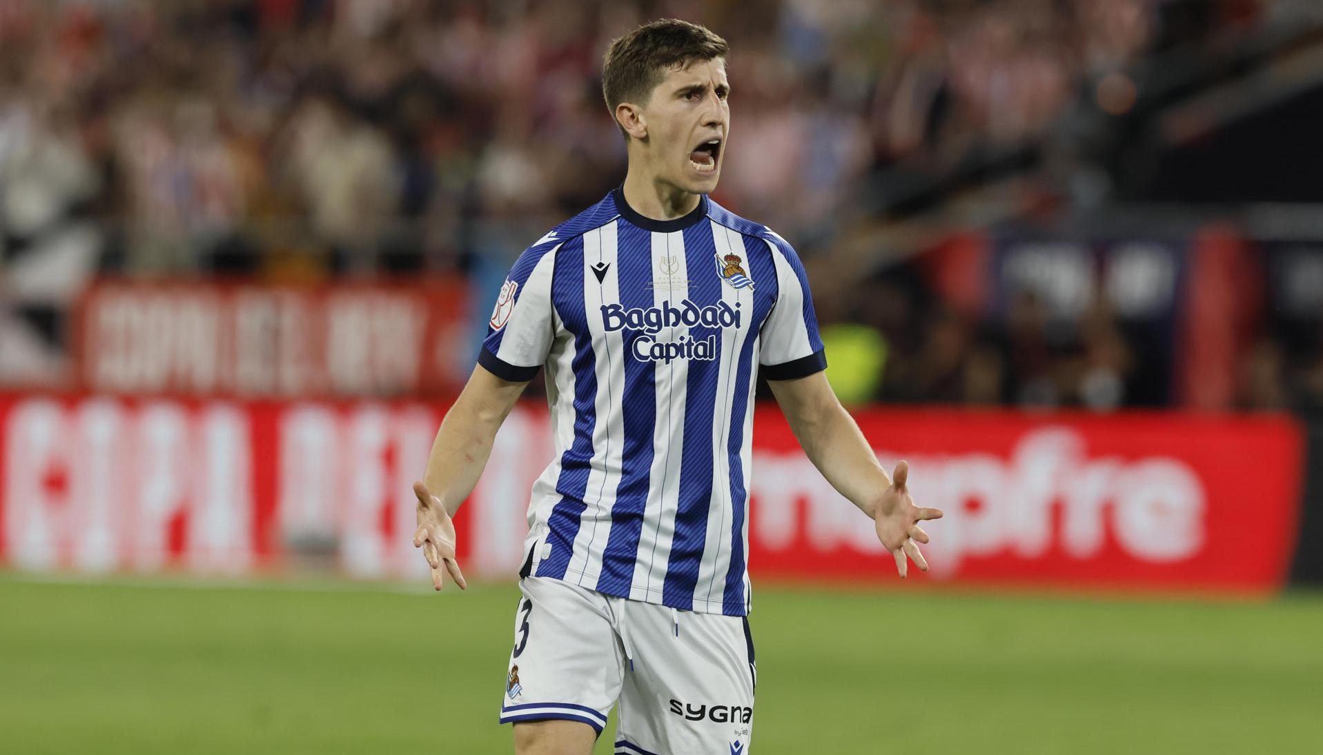 Aihen Muñoz celebra su penalti durante la final de la Copa del Rey 