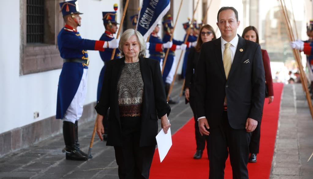 La Embajadora María Antonia Velasco.