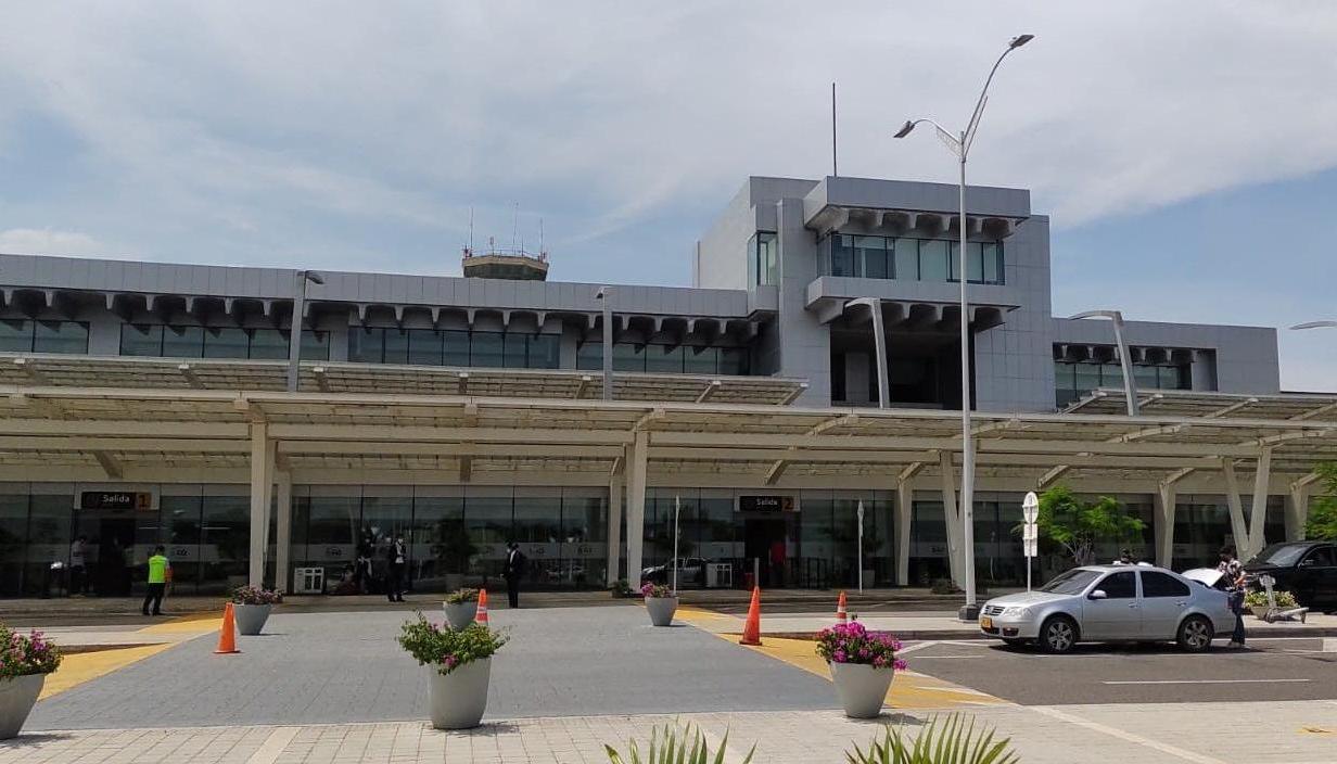 Fachada del aeropuerto Ernesto Cortissoz.