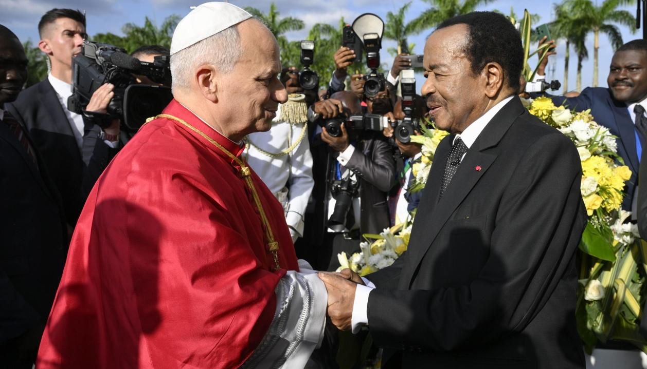 El Papa León XIV en su visita a Camerún.