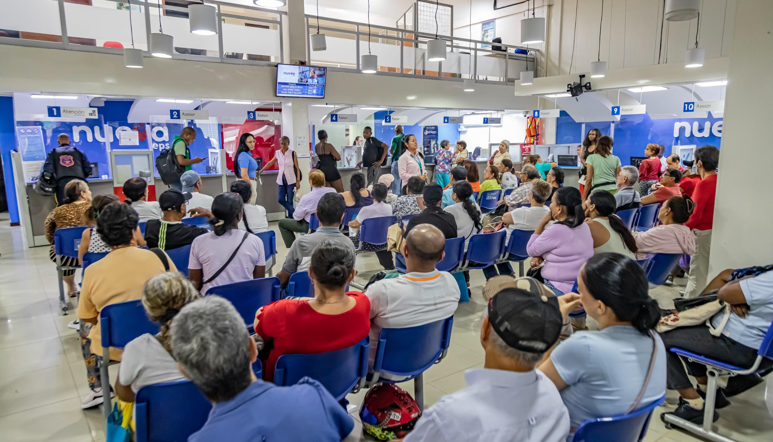 La Nueva EPS pasa por una difícil situación financiera. 