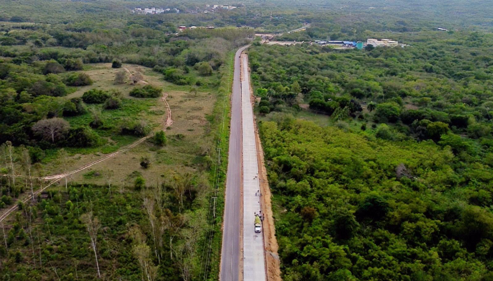 Obra vía Juan Mina.