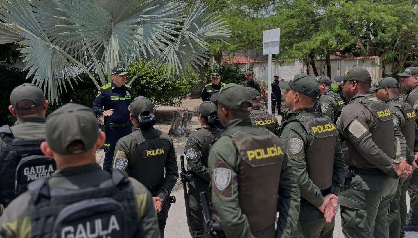 Uniformados de la Policía.