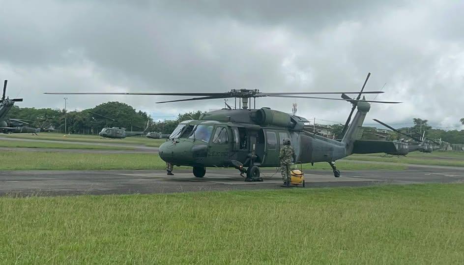  Referencia de helicóptero Sikorsky UH-60 del Ejército