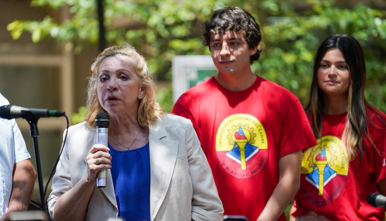 Silvia Gette Ponce durante su discurso.