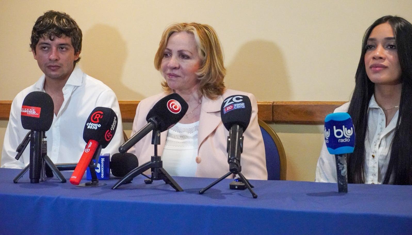 Silvia Gette Ponce y su abogada Bianith Bohórquez.