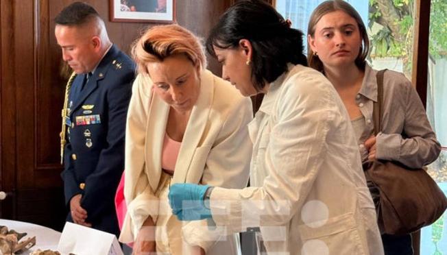 Recuperación de piezas precolombinas.