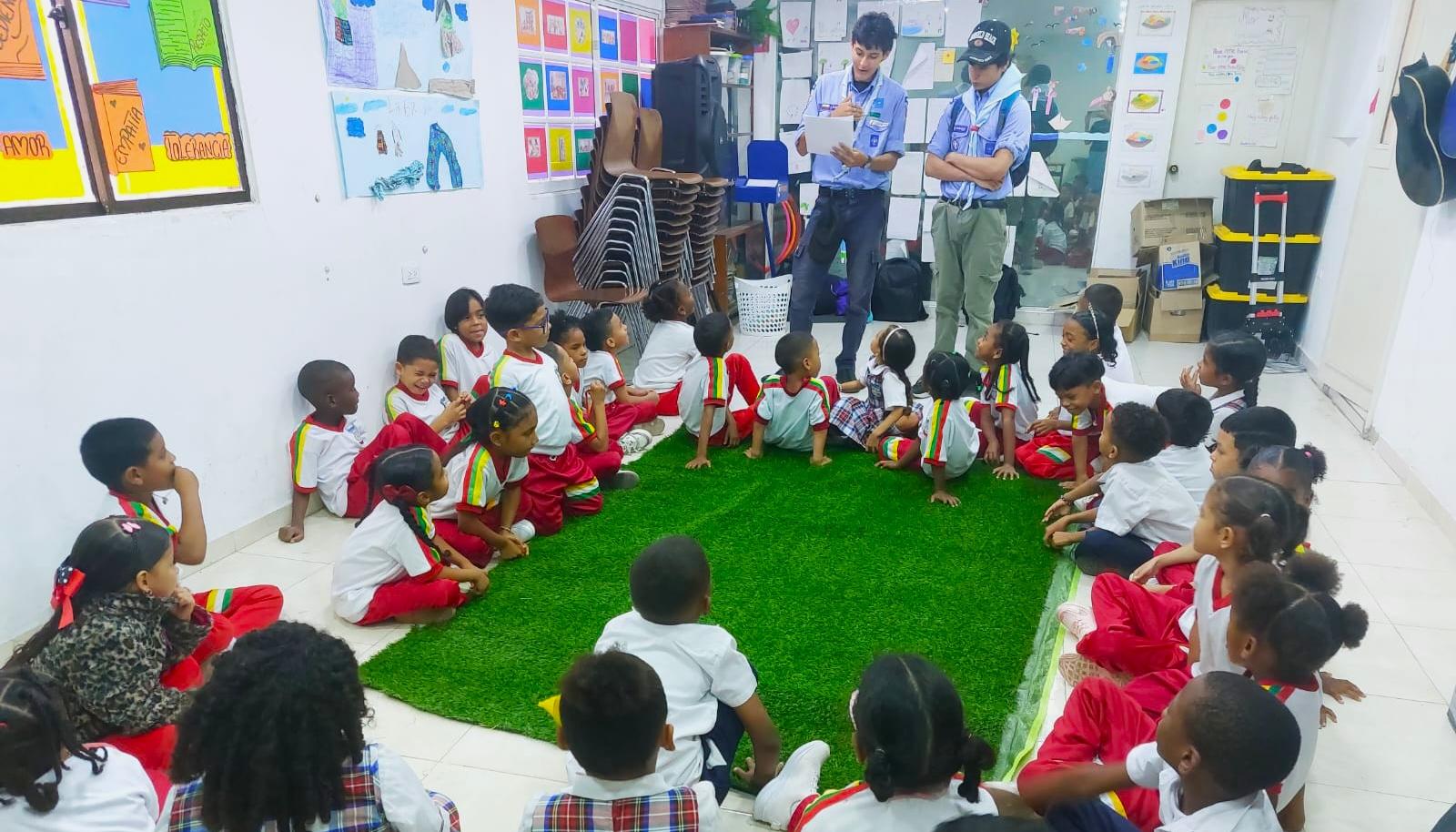 Biblioteca Pública Comunitaria La Manga 