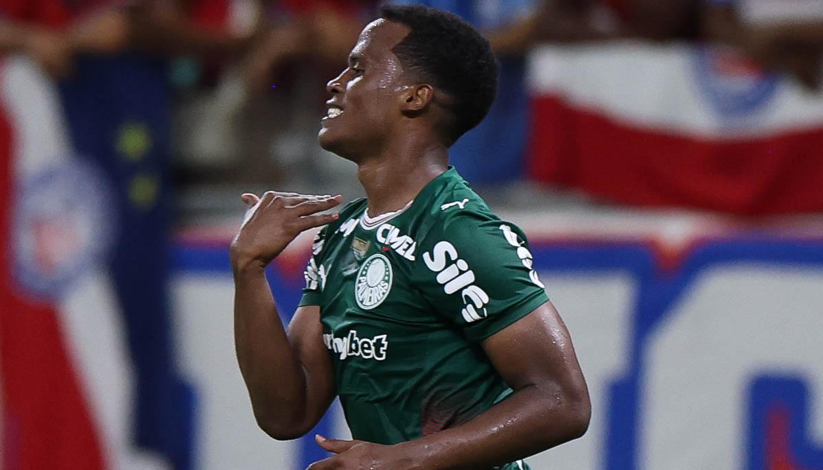 El colombiano Jhon Arias marcó el primer gol de Palmeiras ante Bahía.