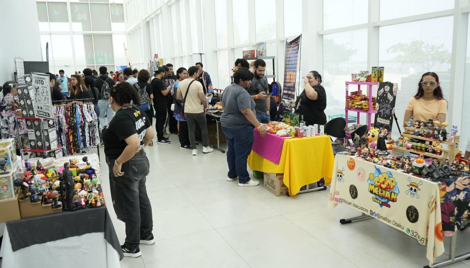 Figuras de distintos animes y videojuegos.