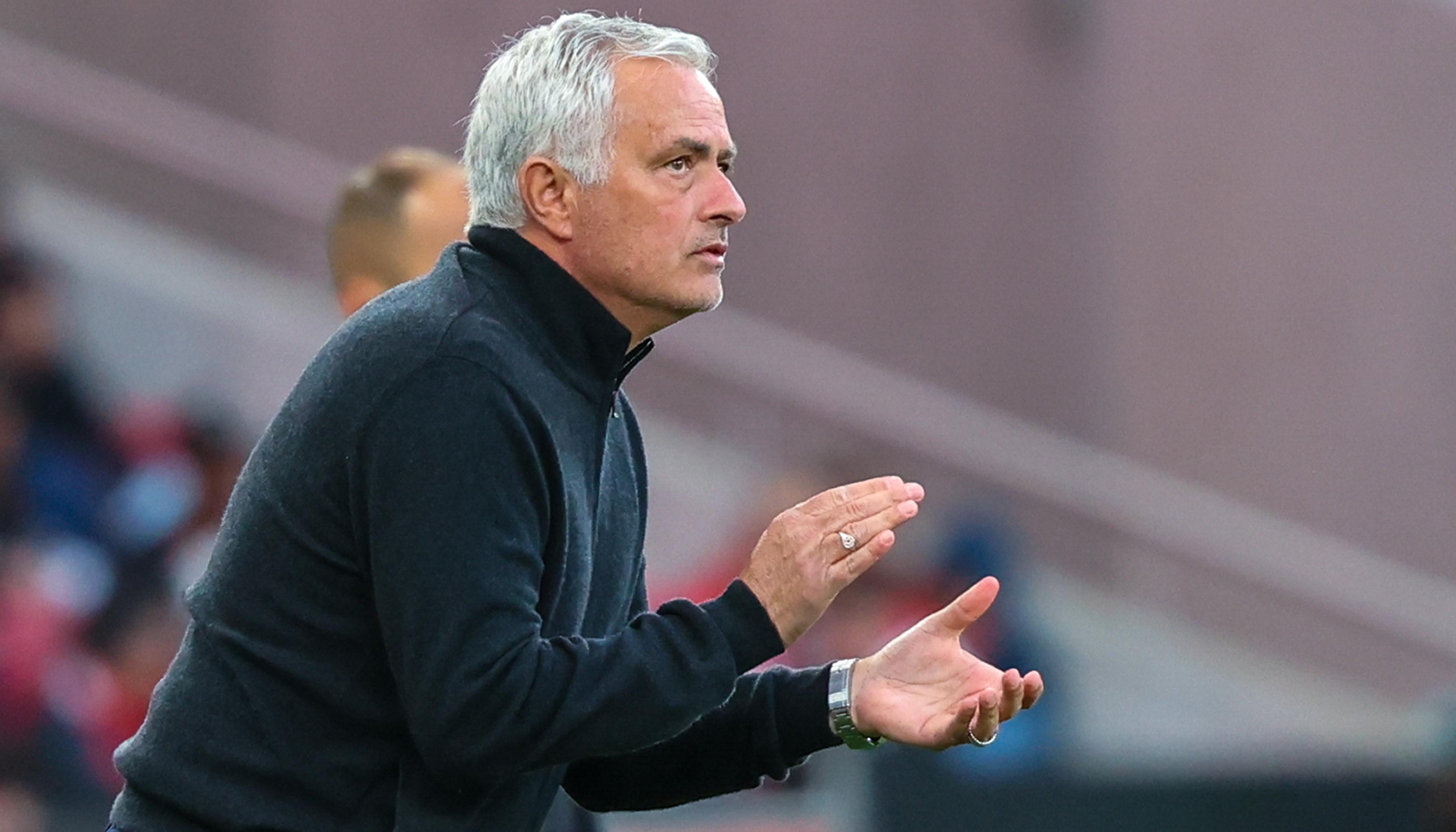 El portugués José Mourinho, entrenador del Benfica.